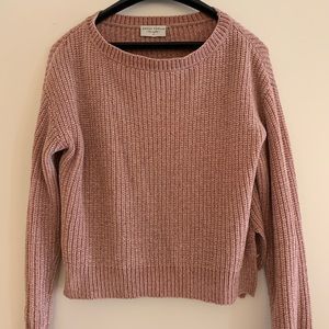 Super soft cropped sweater!